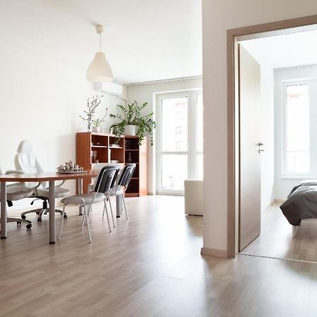Great Tourist And Business Apartment Near Center Bratislava Eksteriør bilde