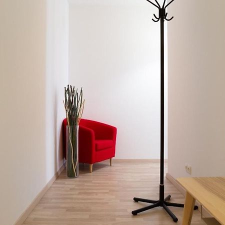 Great Tourist And Business Apartment Near Center Bratislava Eksteriør bilde